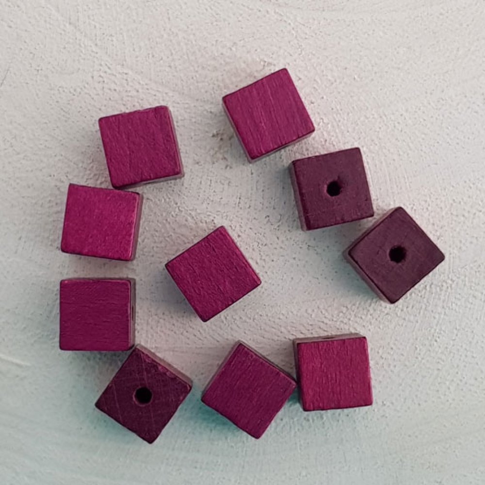 10 treperler kube / firkantet 10 mm ametyst