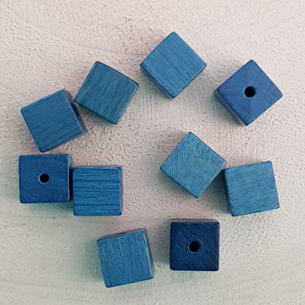 10 Treperler terning / firkant 10 mm turkis