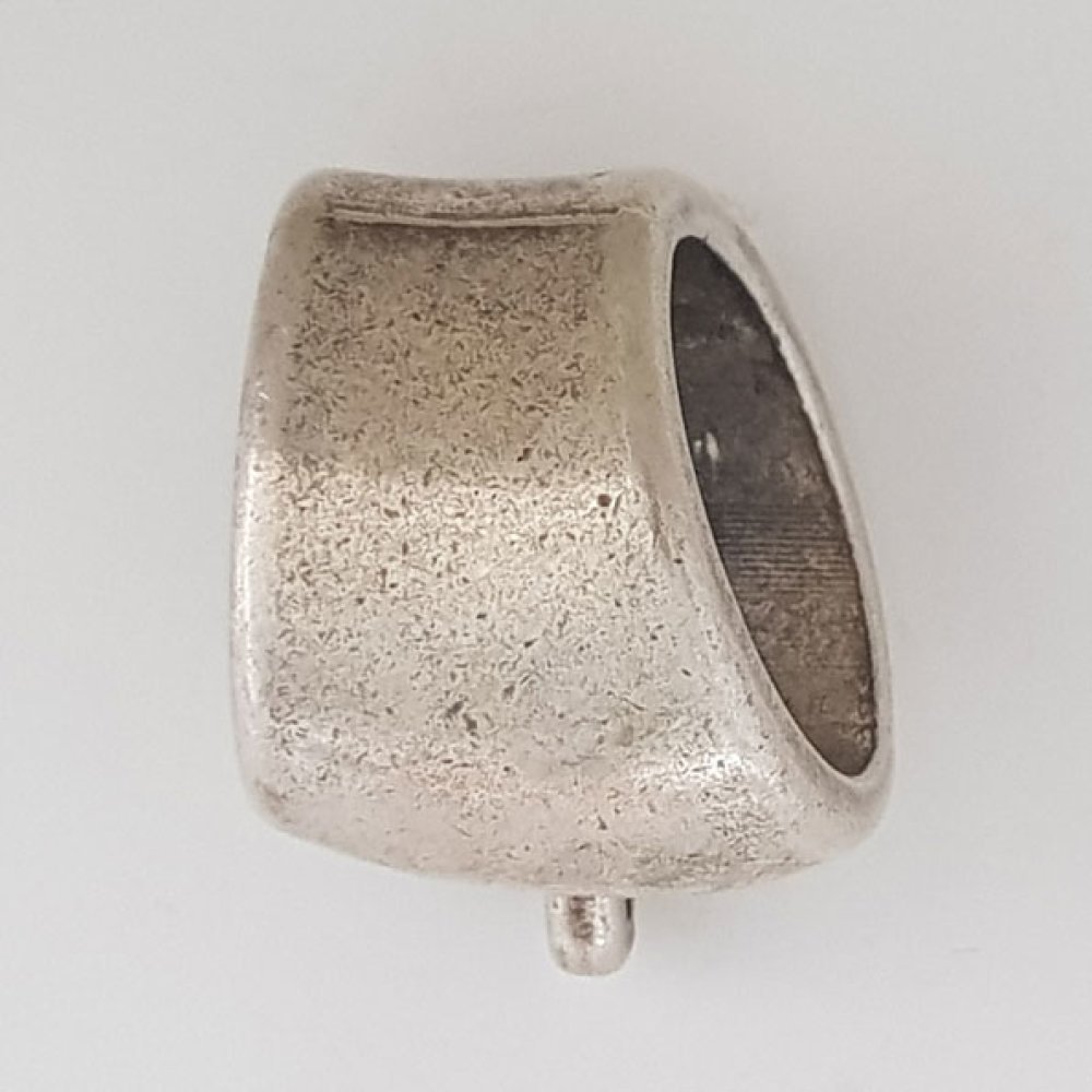 1 skjerfsløyfe nr. 62