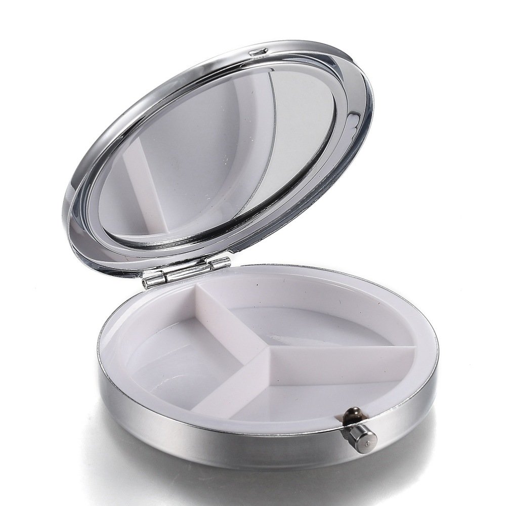 1 pilleboks som skal personaliseres Silver N°02