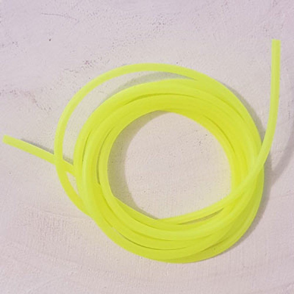 1 meter 2 mm hul pvc-snor i fluorescerende gul.