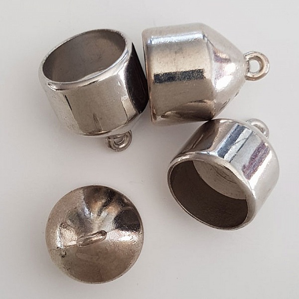 2 Endestykker for skjerf nr. 57