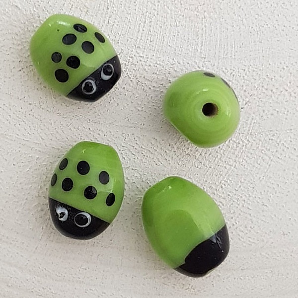2 ovale perler 16/13 mm N&deg;03