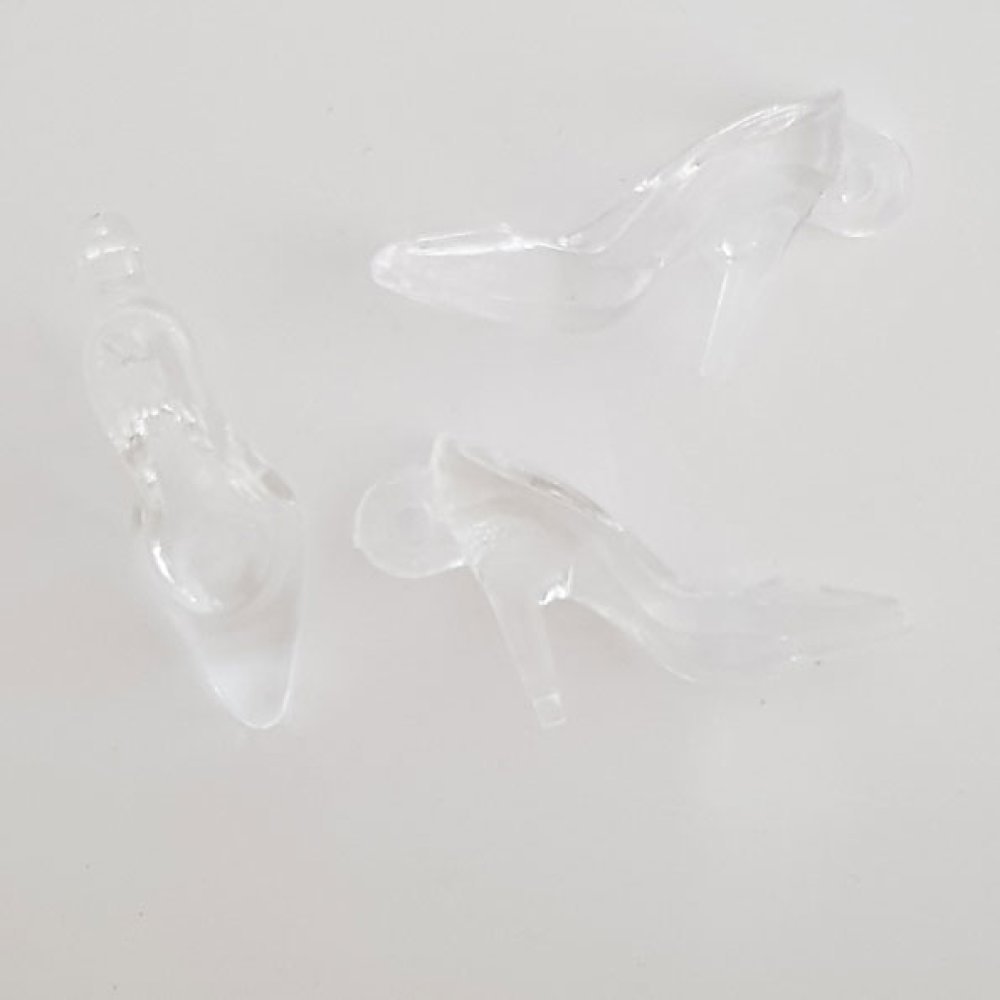 3 Skoamuletter nr. 33 Transparent