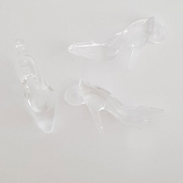 3 Skoamuletter nr. 33 Transparent