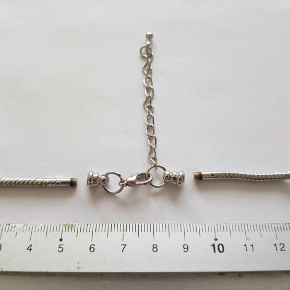 Europeisk stil urskive kjede armbånd med karabinkrok 8.5 X 9.5 Cm