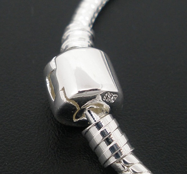 Europeisk klipsarmb&aring;nd 21 cm glatt l&aring;s S&oslash;lv belagt 925