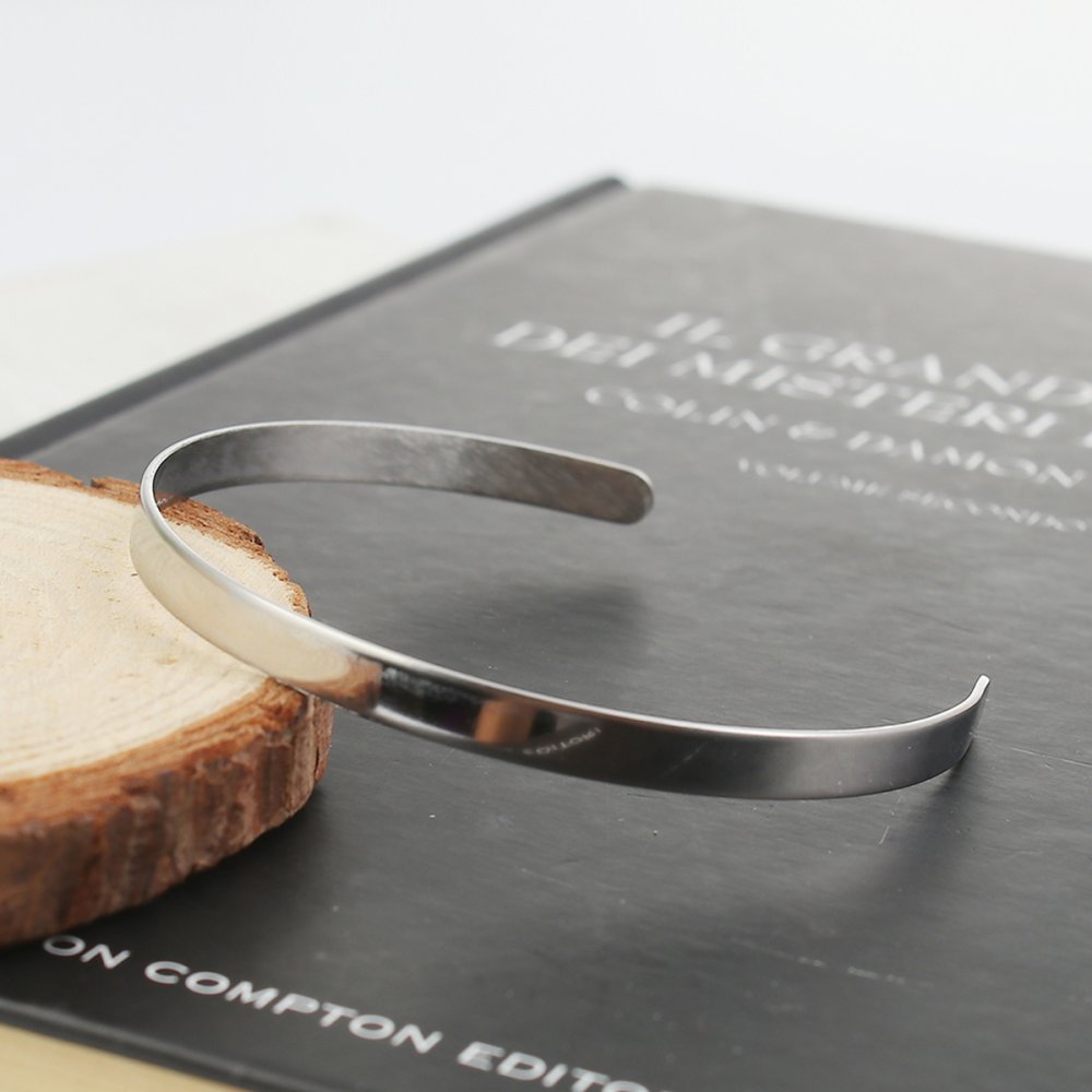 5 mm mansjettarmbånd i rustfritt stål N°01