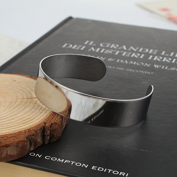 15 mm mansjettarmb&aring;nd i rustfritt st&aring;l N&deg;04