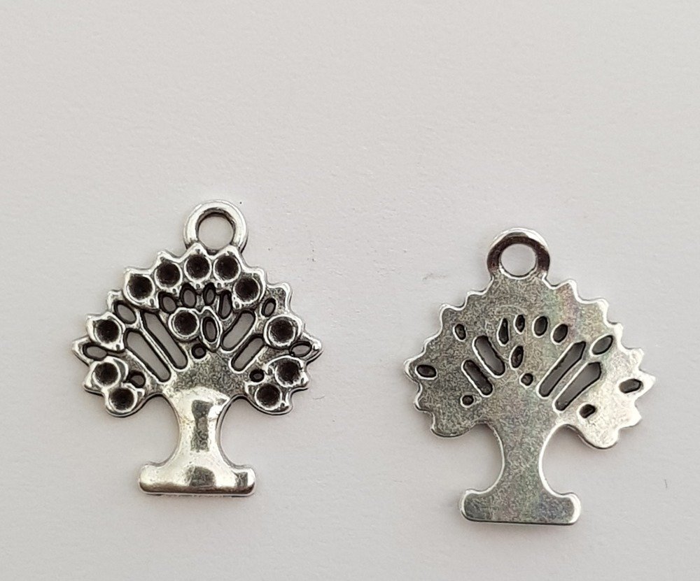 Tre Charm N°01