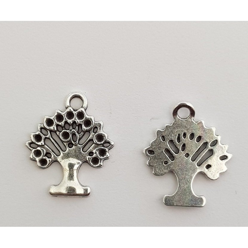 Tre Charm N°01