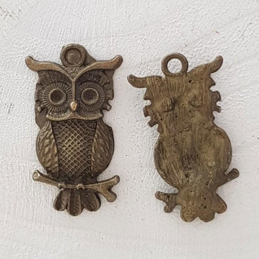 Ugle amulett nr. 12