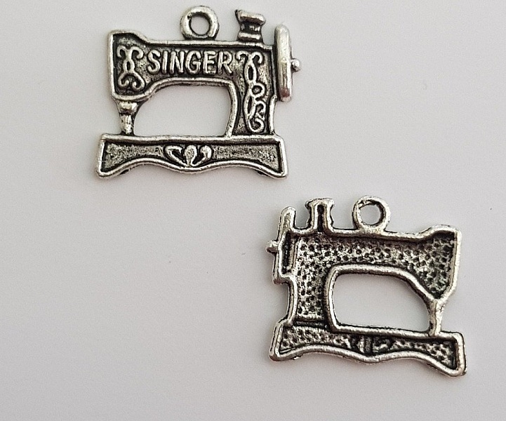 Breloque Couture N&deg;03