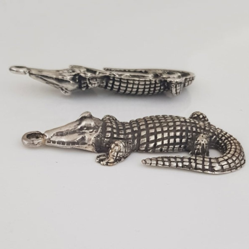 Krokodille Charm N°01 ZAMAK (SØLVPLETTERT)