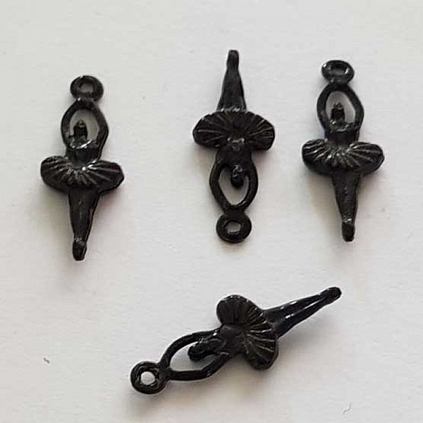 Breloque Danseuse N&deg;08 Noir