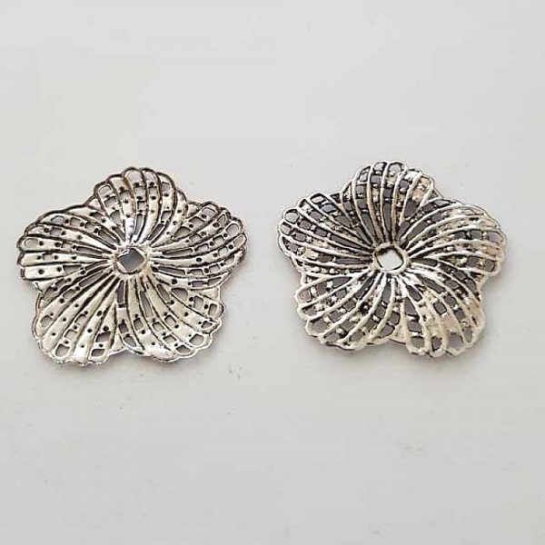 Breloque Divers N&deg;082 Pendentif Fleur Estampe Argent