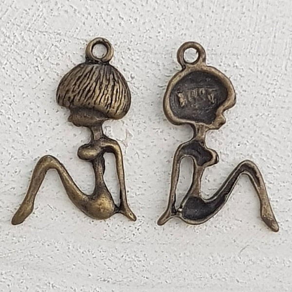 Barneamulett N&deg;50 Jente Bronse