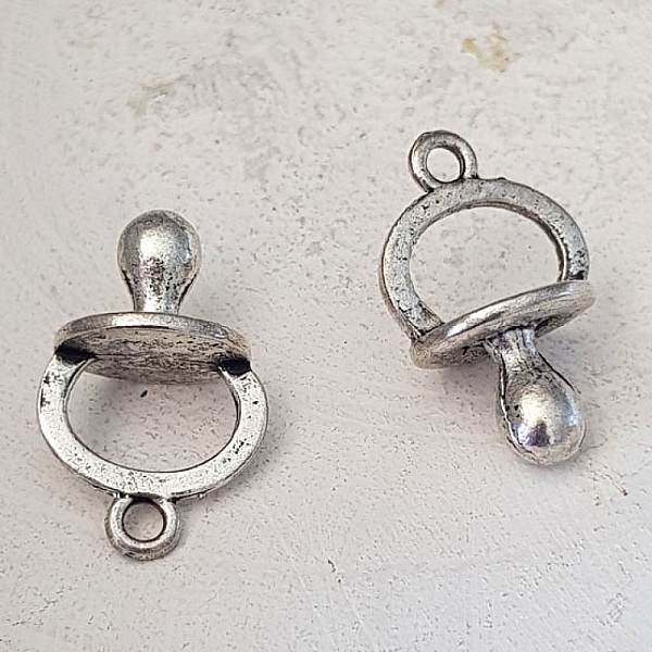 Barnas amulett nr. 70 dummy