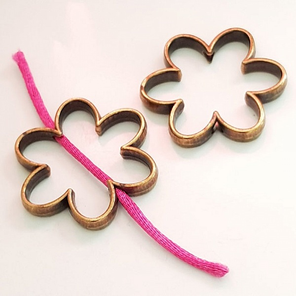 Flower Charm Metal N&deg;010 Bronse
