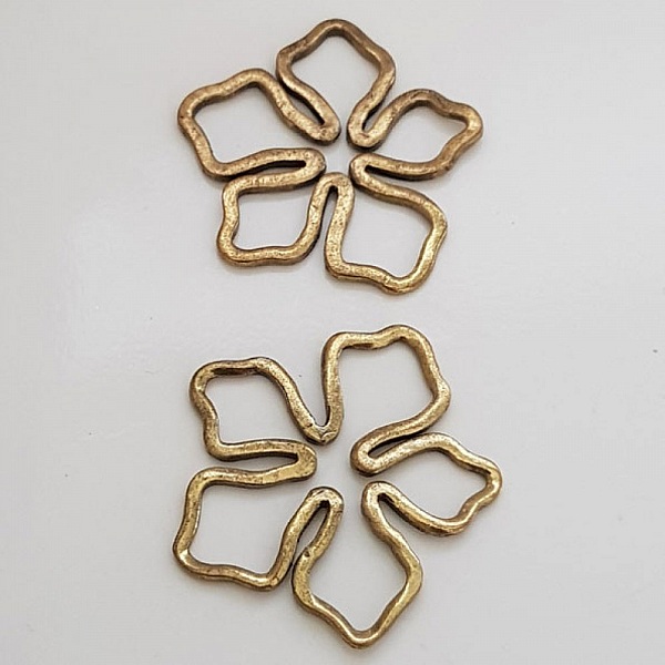 Flower Charm Metal N&deg;024 Old Gold