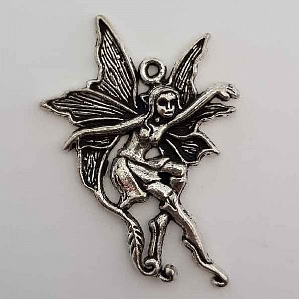 Fairy charm N&deg;02
