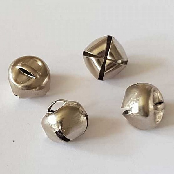 Breloque Grelot 10 x 11 mm N&deg;22