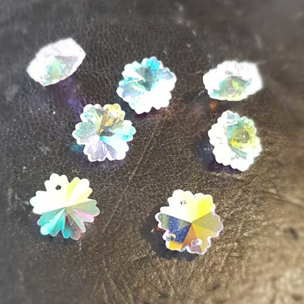 Blomsteranheng i fasettert glass N°02-01