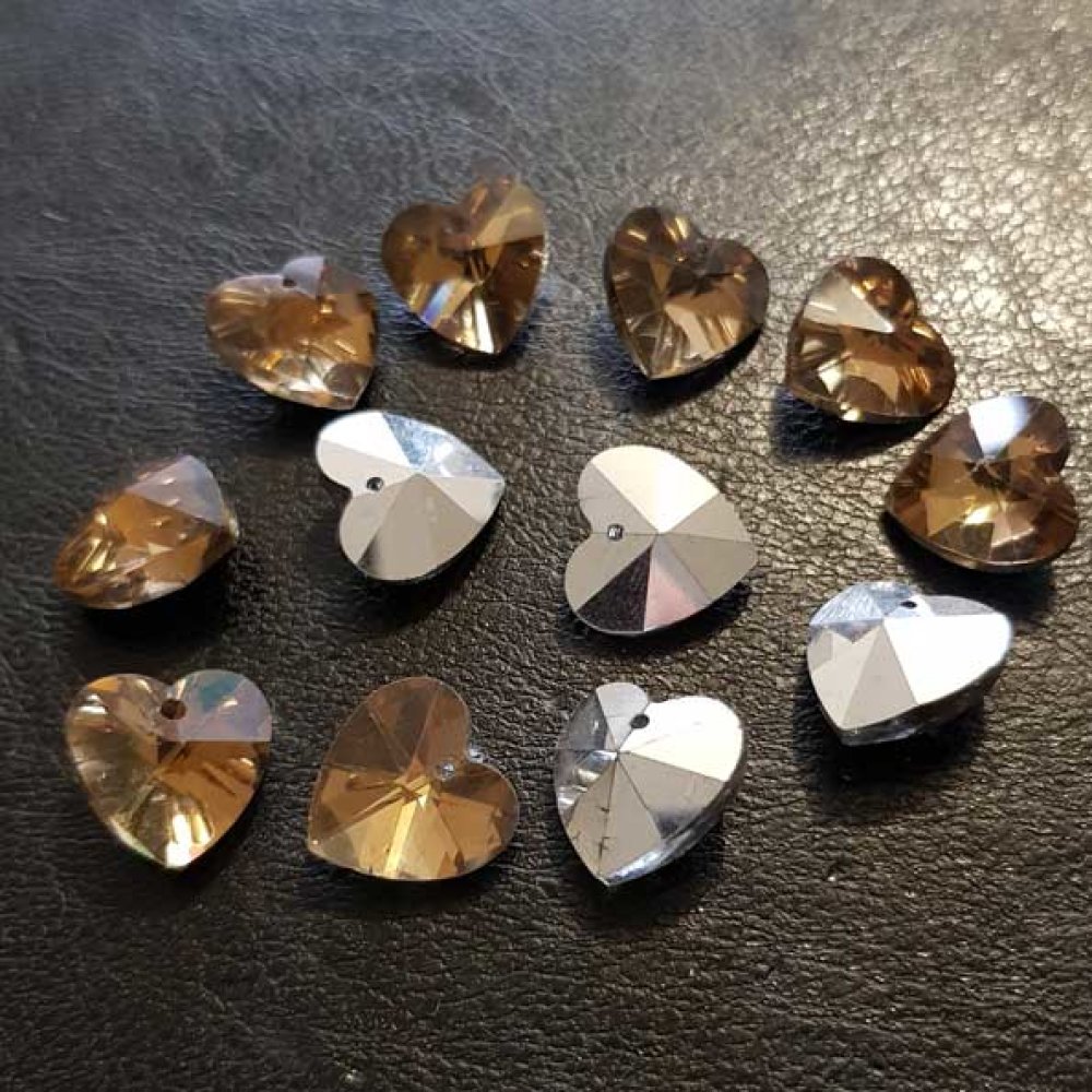 Hjerte anheng i fasettert glass N°01-04