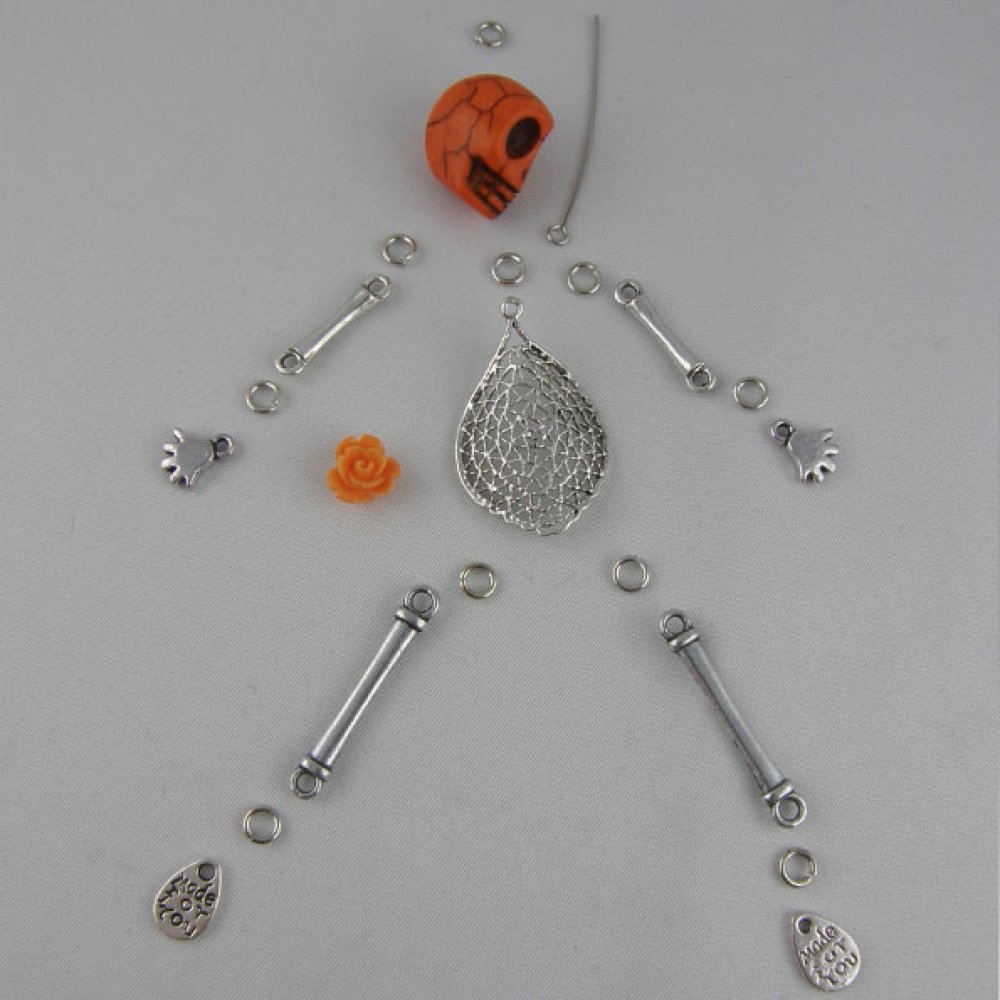 Foot charm N°02