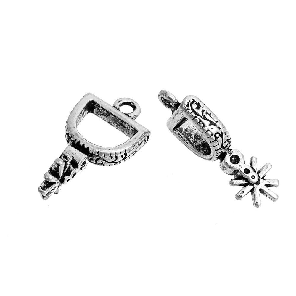 Spur Charm 