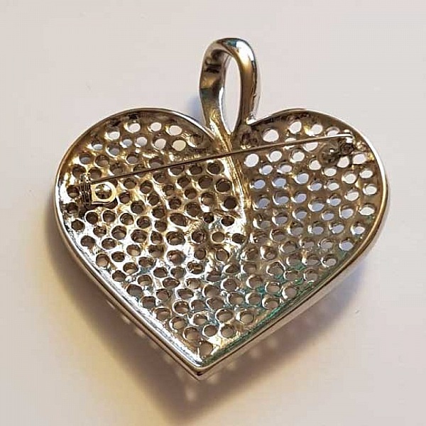 Breloques C&oelig;ur N&deg;86 Broche C&oelig;ur Argent