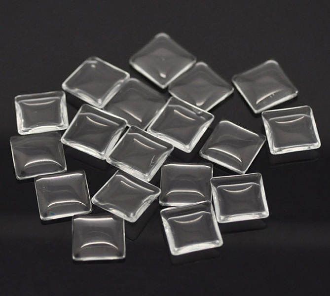 Cabochon Square 15 x 15 mm i klart burrglass N&deg;26