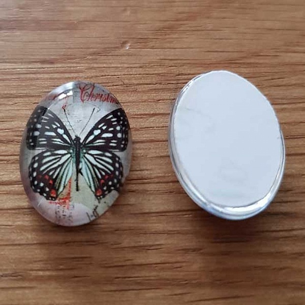 Cabochon Oval 13 x 18 mm Sommerfugl N&deg;03