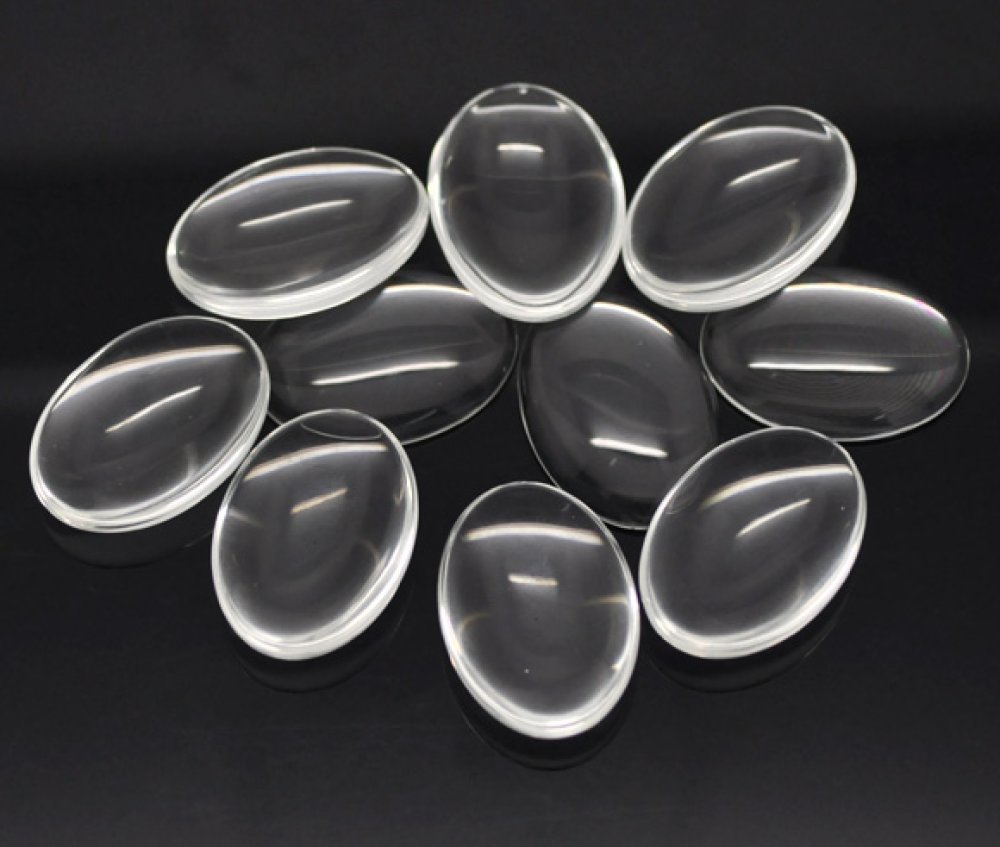 Oval cabochon 25 x 35 mm i klart burrglass N°20
