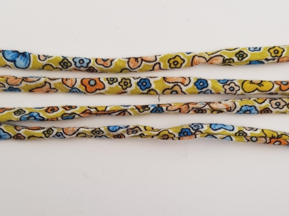 Spaghettisnor frihet N°03 per 50 cm.