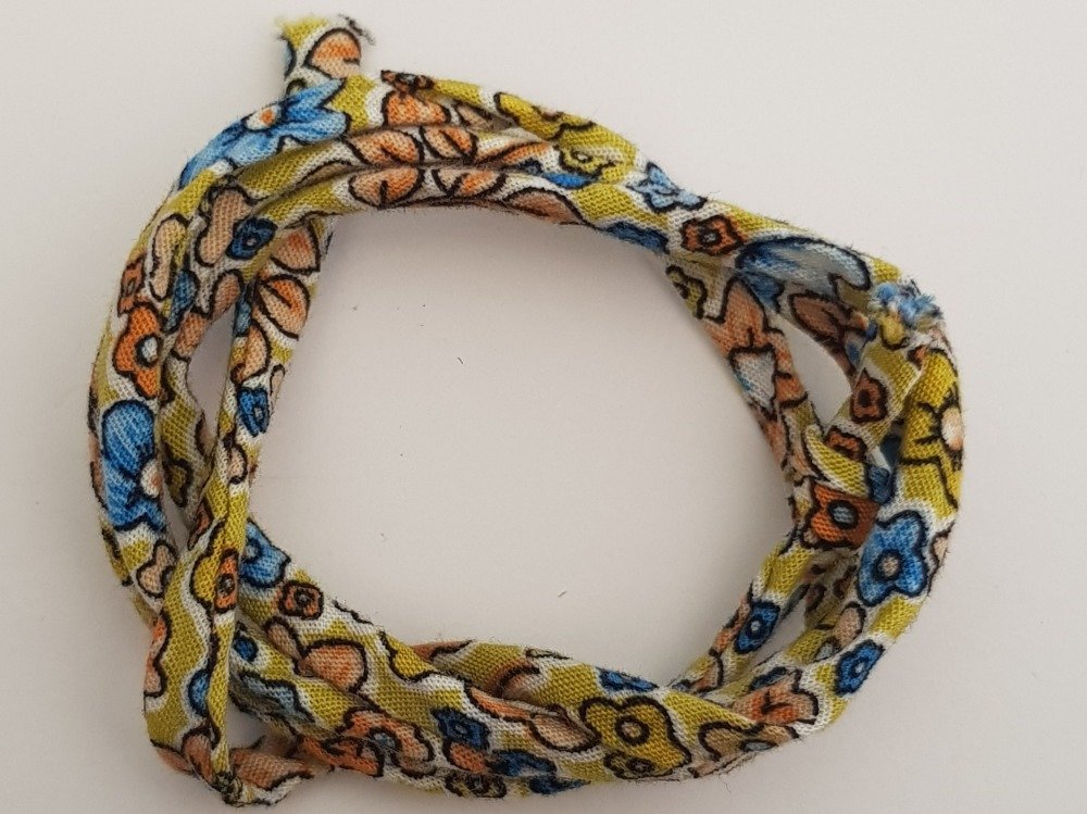 Spaghetti snor frihet N°07 per 50 cm.