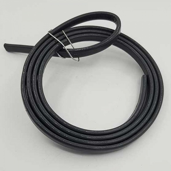 Cordon vernis plat 06 mm gris fonc&eacute; x 10 cm