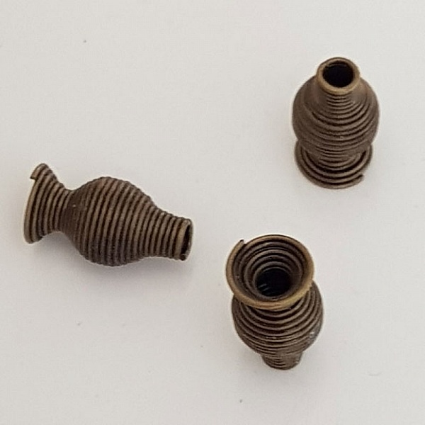 Spiral Cone Cup nr. 10 i bronse.