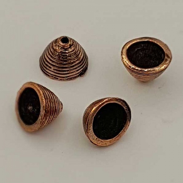 Kopp med hette nr. 10