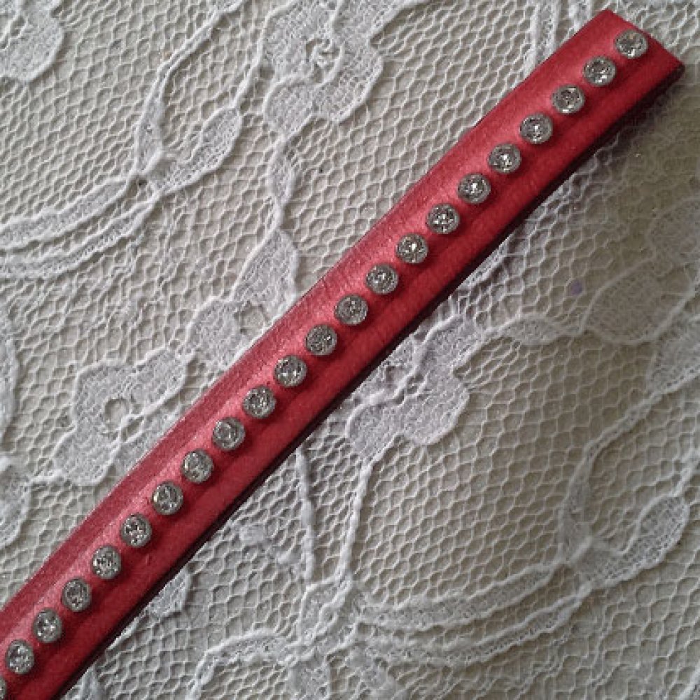 Lær B-Rød 10 mm Swarovski Strass per 20 cm