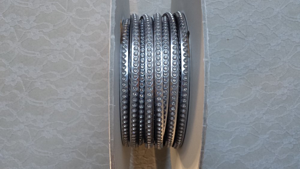 Skinn Sølv Speil 06 mm Swarovski Strass per 20 cm