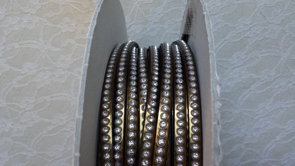 Lær Bronse Speil 06 mm Swarovski Strass per 20 cm