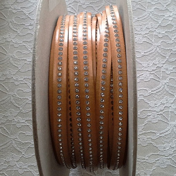 10 mm Natural Leather Swarovski Strass per 20 cm