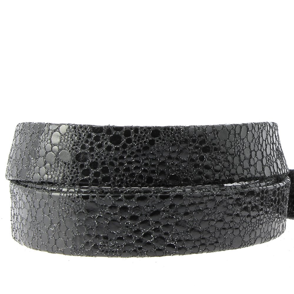 Svart skinn 20 mm x 20 cm