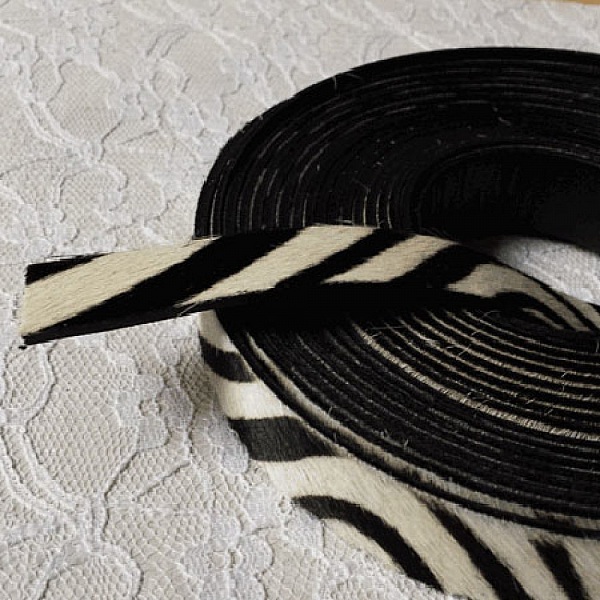 Sebra skinn 20 mm x 20 cm