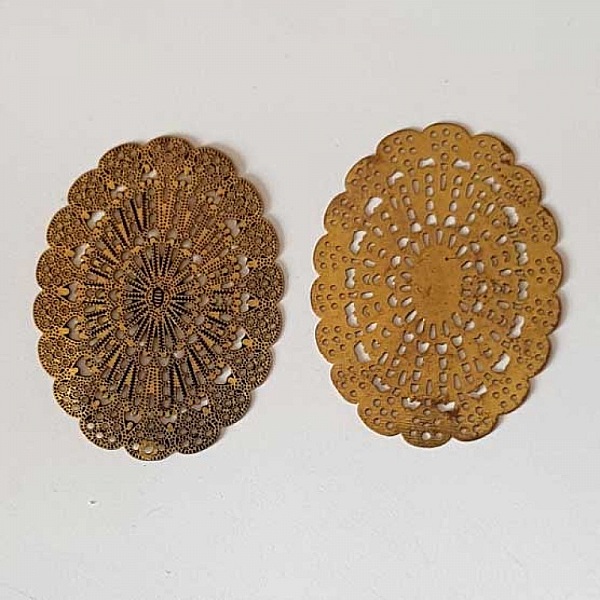 Estampe N&deg;24 Ovale 37 x 28 mm Dor&eacute;