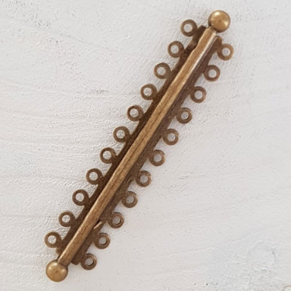 Bronse Multi-Rank Clasp.