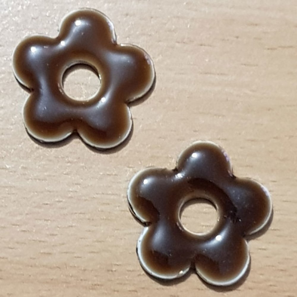 Blomst Metall Emalje 20 mm Brun
