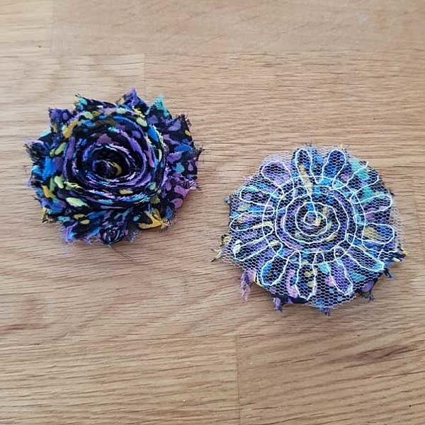 Flosset stoffblomst nr. 64