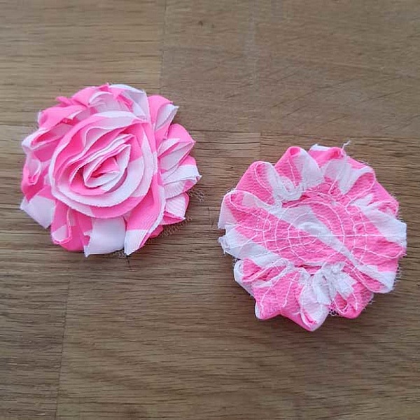 Flosset stoffblomst nr. 72